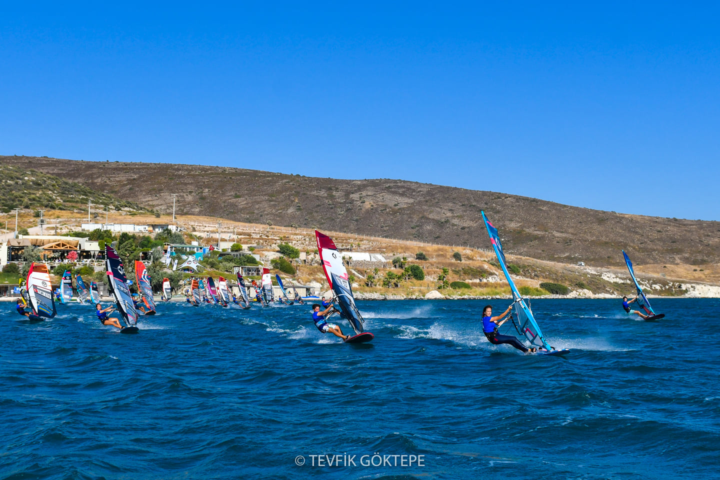 çağla ön çıkış iyi.jpg